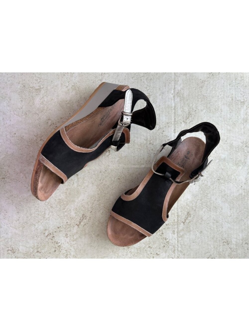 Naot Fiona Womens Sz 40 Black & Brown Wedge Sandals With Adjustable Strap